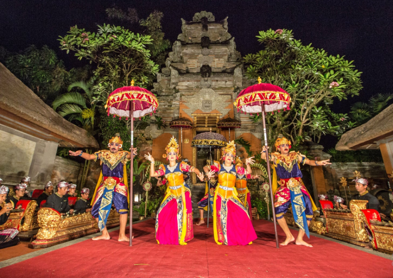 أهم المعلومات عن المعارض والسينما والحفلات‎ في مدينة ‎جزيرة بالي