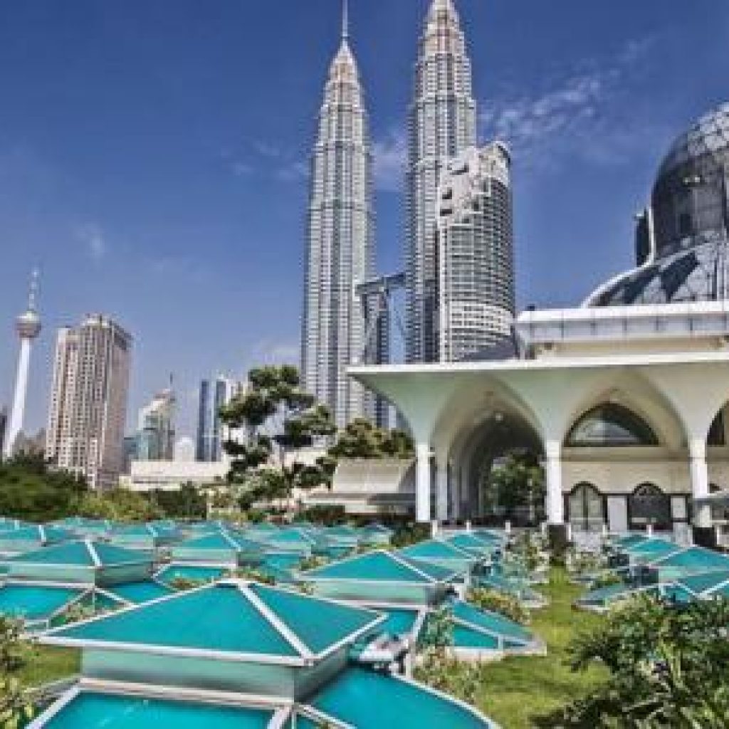 أهم المعالم السياحية الدينية في مدينة كوالالمبور