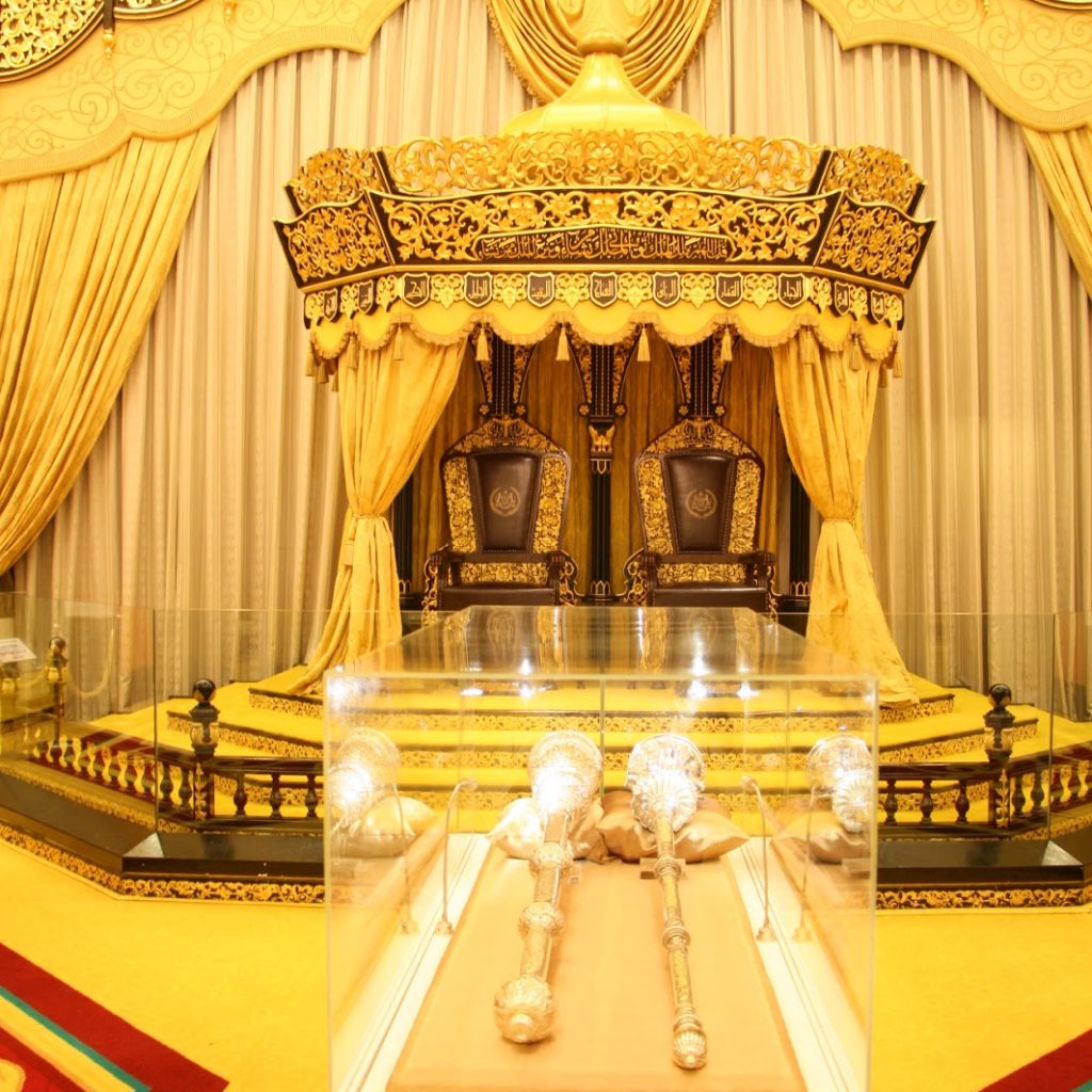 المتحف الملكي (قصر الدولة القديم)