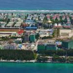 رحلة من جزر المالديف إلى جزيرة هولهومالي