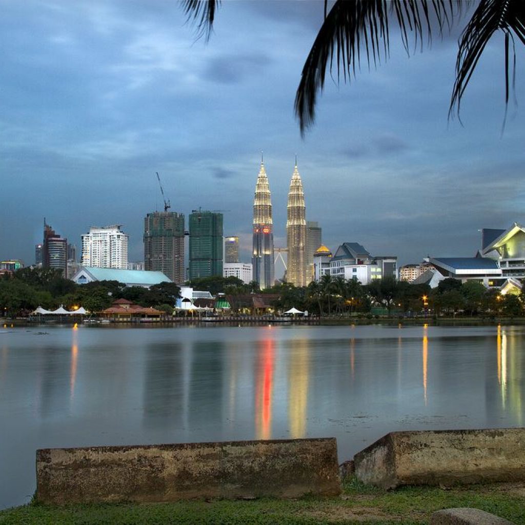 حدائق بحيرة تيتيوانجسا