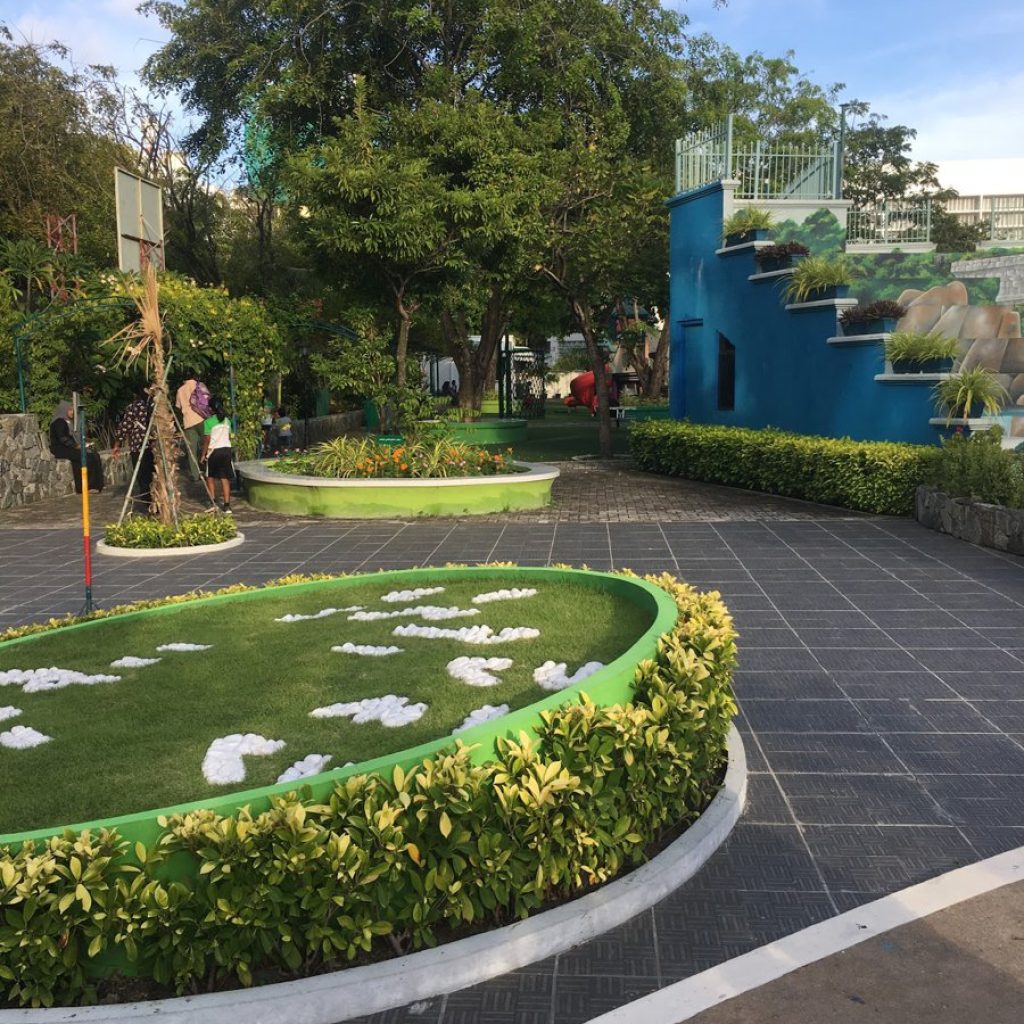 حديقة الأطفال