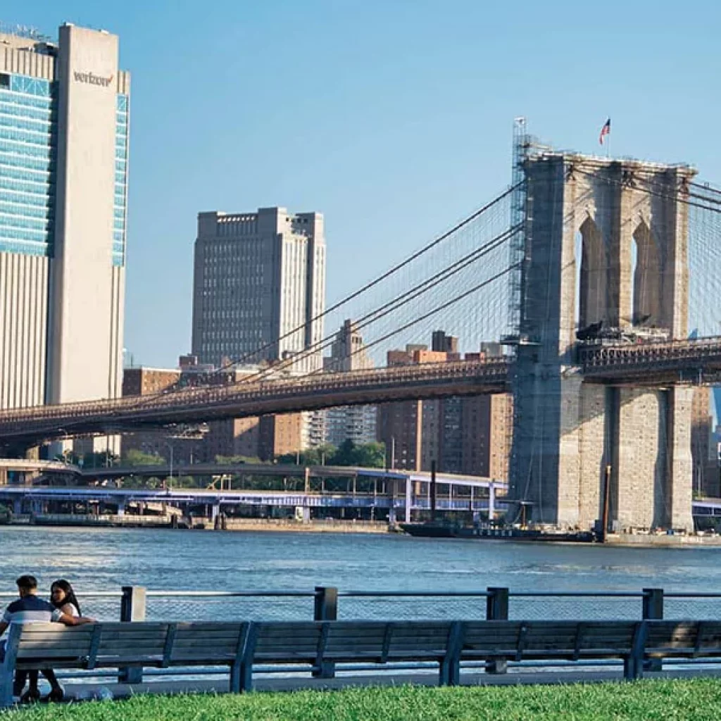حديقة جسر بروكلين ٤