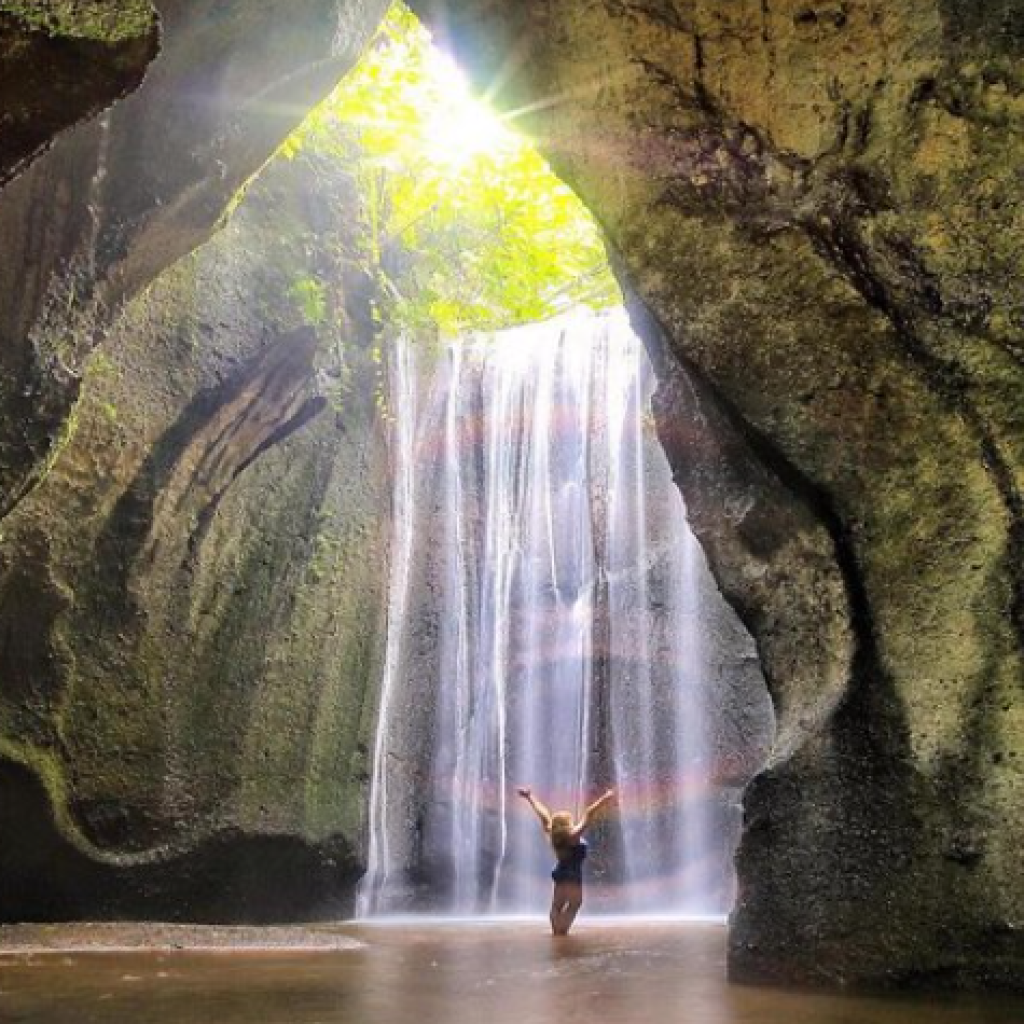 رحلة الي تيبومانا، توكاد سيبونج، وشلالات تيجينونجان بالي (5)