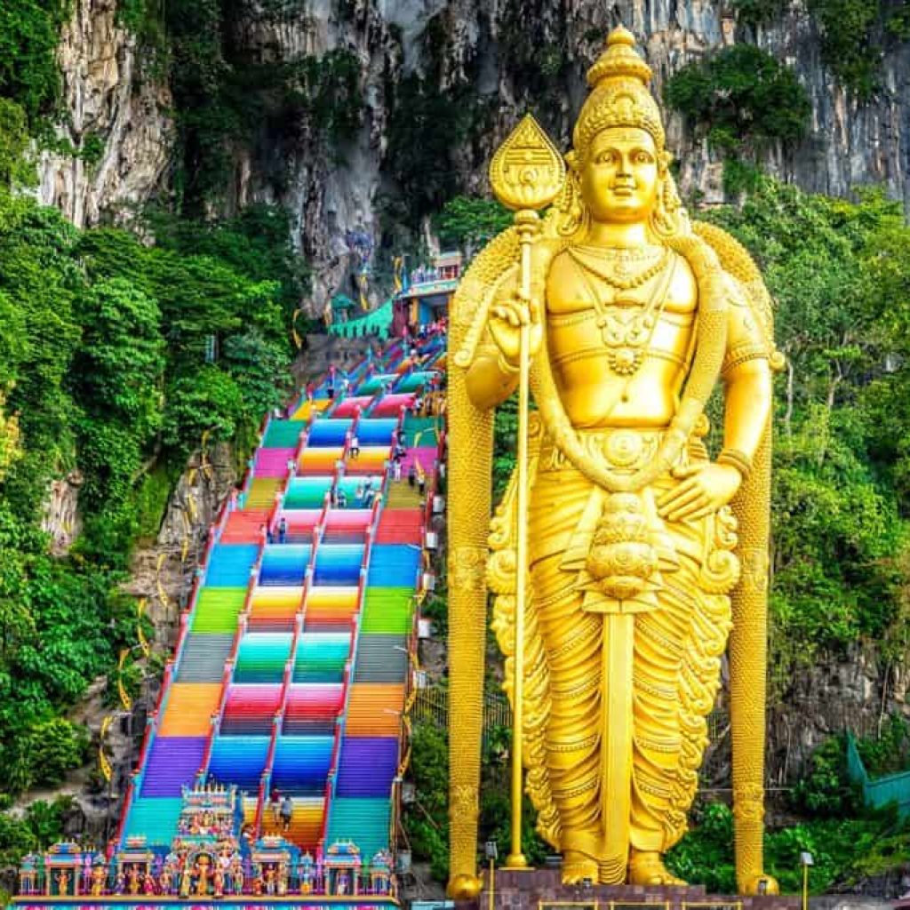 زيارة كهوف باتو