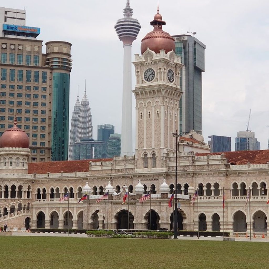 ساحة ميرديكا