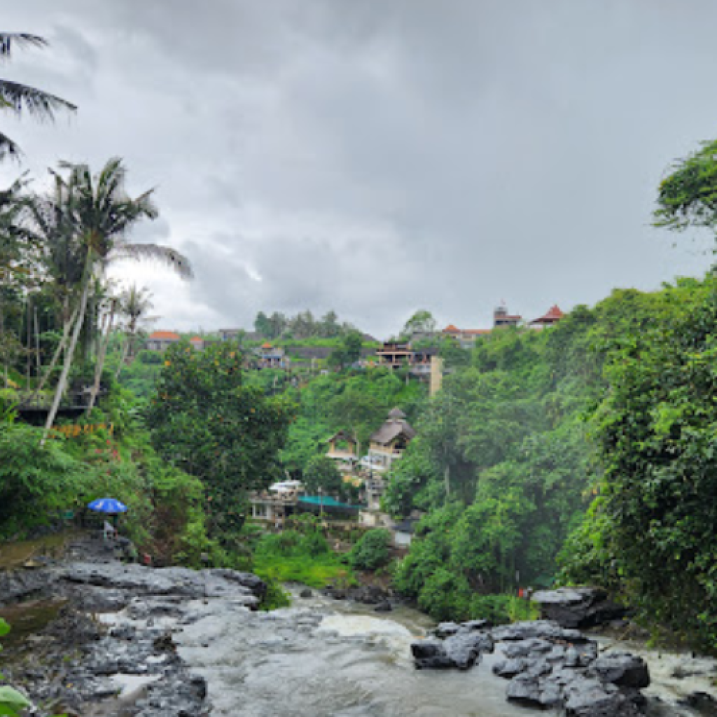 شلال تيجينونجان (5)