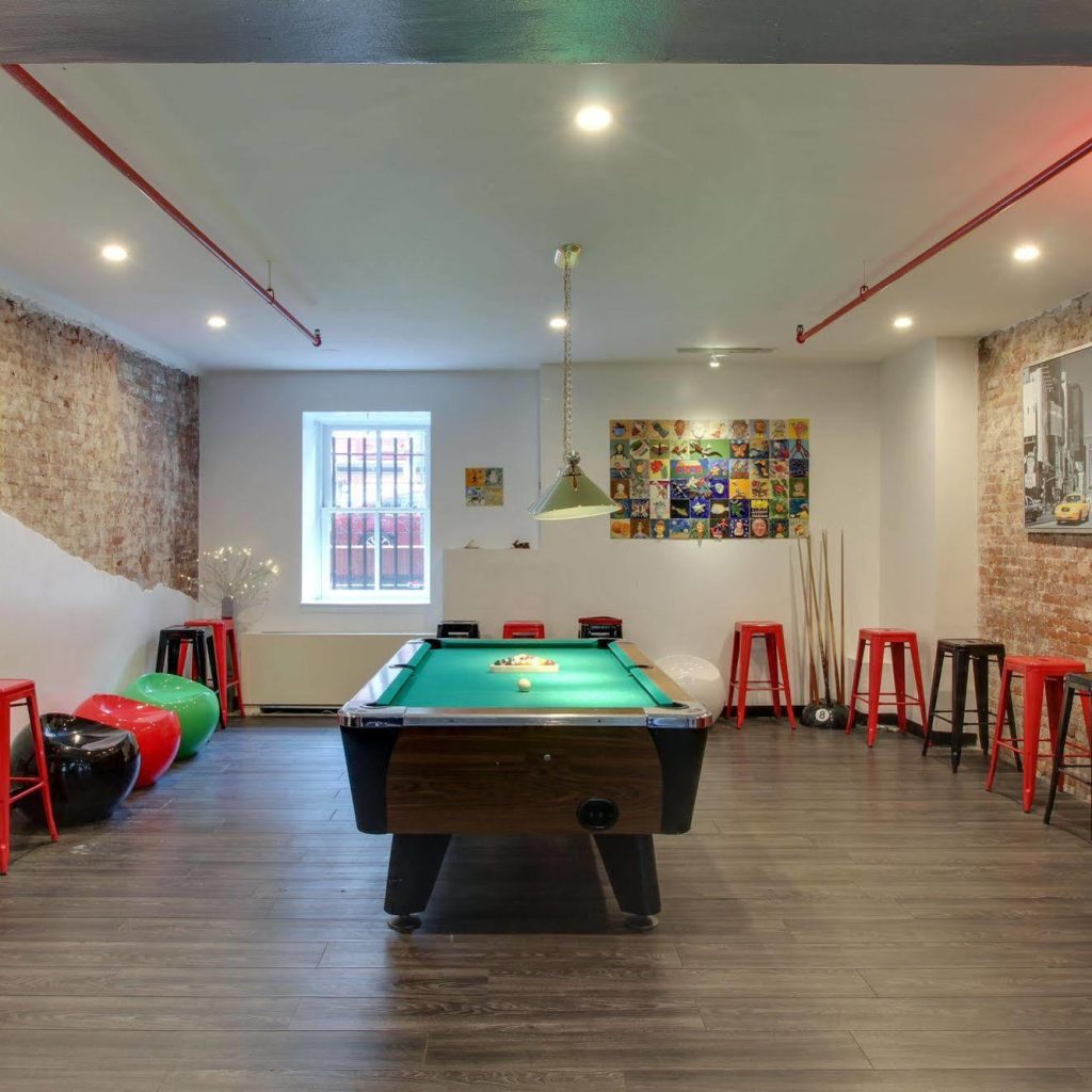 غرفة لعب نيويورك