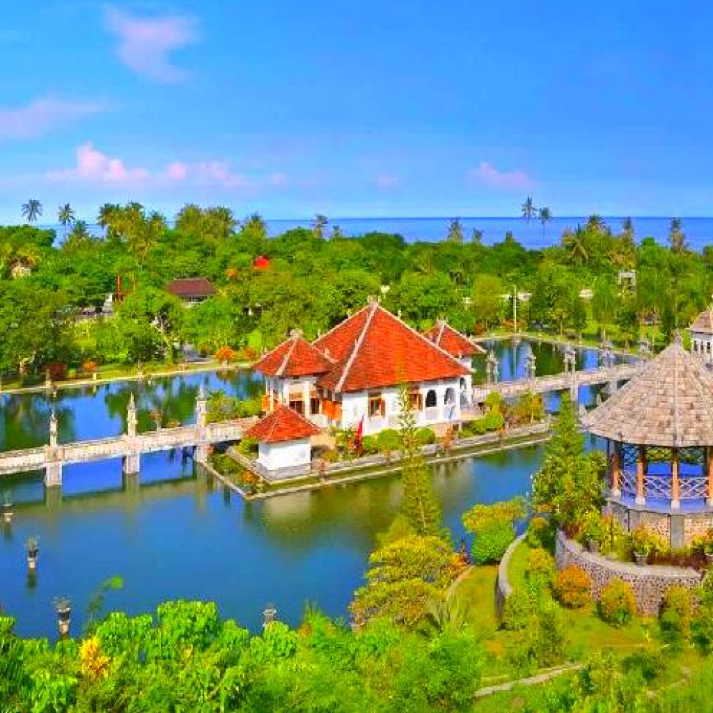 قصر أوجونغ المائي (1)