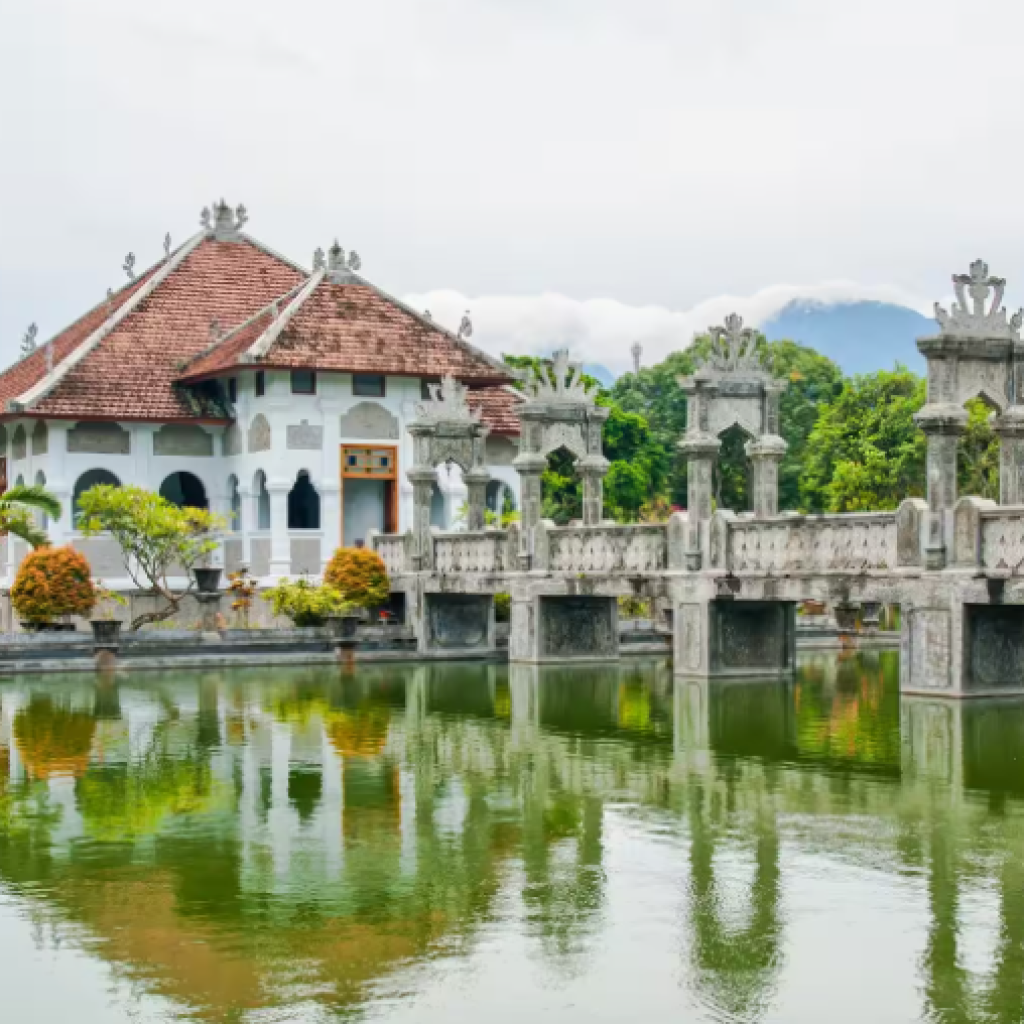 قصر أوجونغ المائي (12)