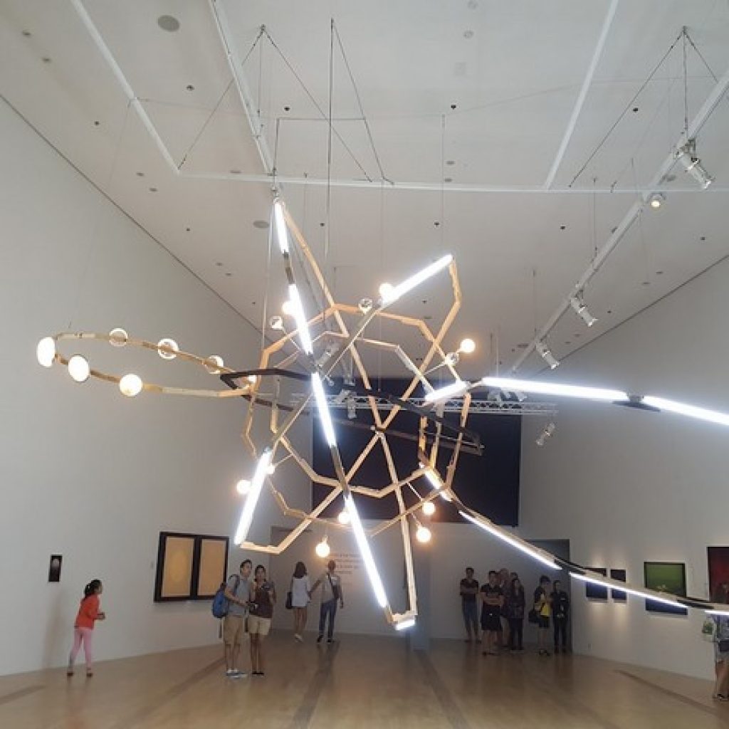 متحف علوم الفن ٧