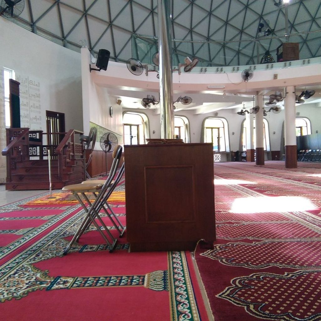 مسجد هولهومالي