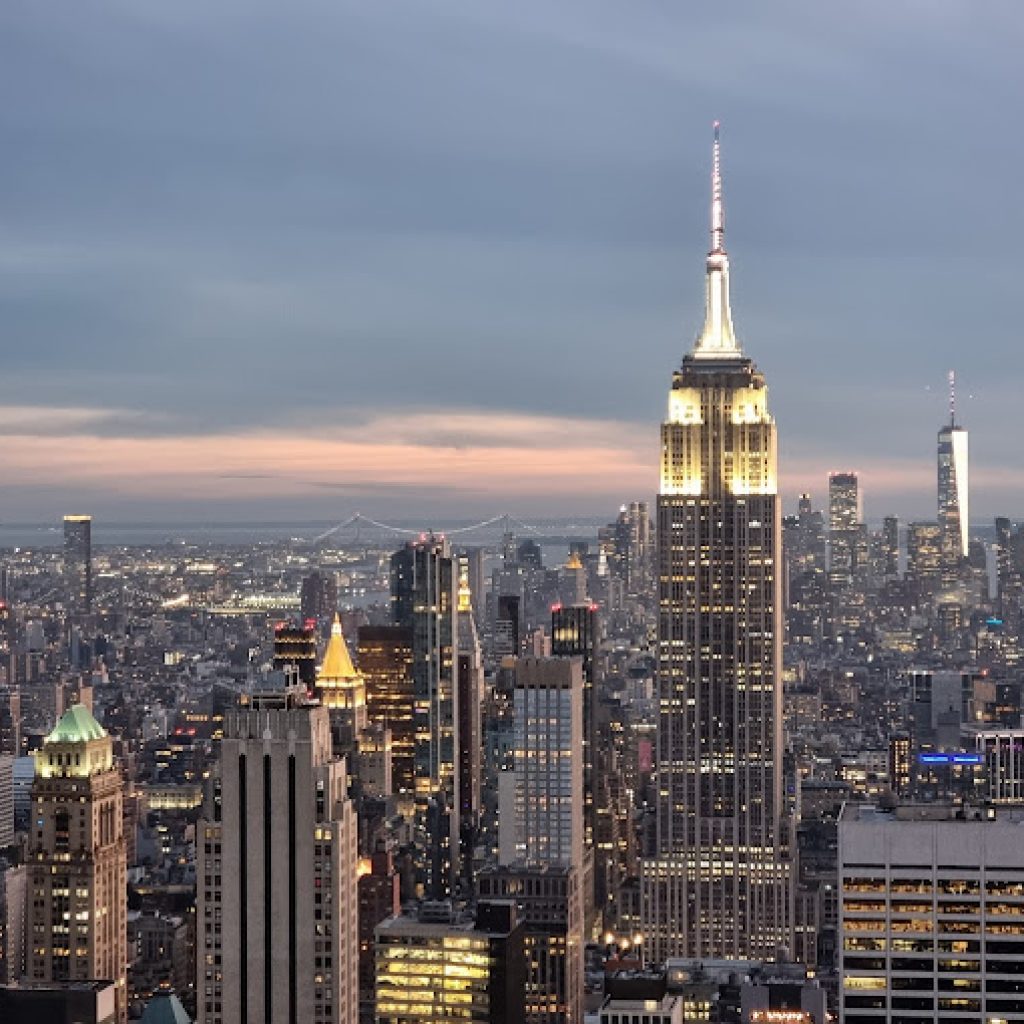 مطل برج توب اوف ذا روك