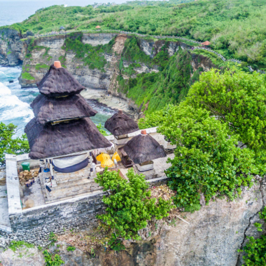 معبد أولواتو (1)