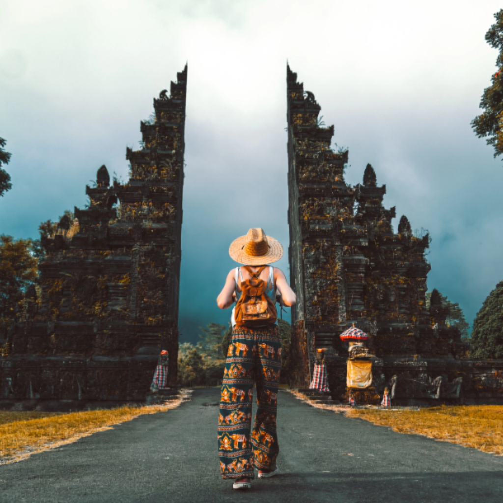 معبد بيساكيه