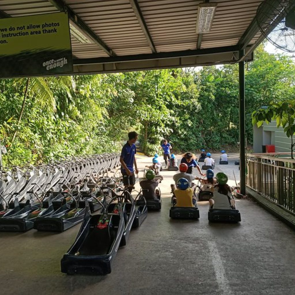 ملاهي سكاي لاين لوج سينتوسا ٣