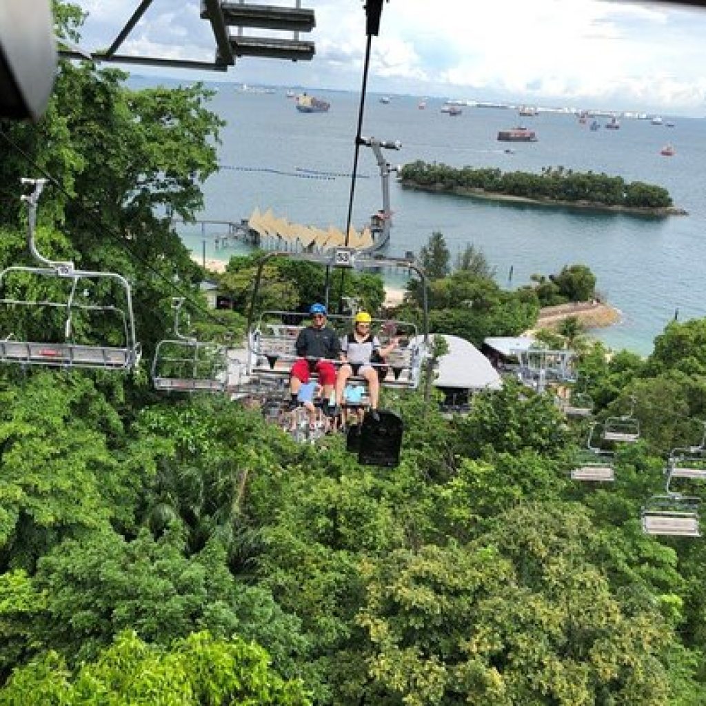 ملاهي سكاي لاين لوج سينتوسا ٦