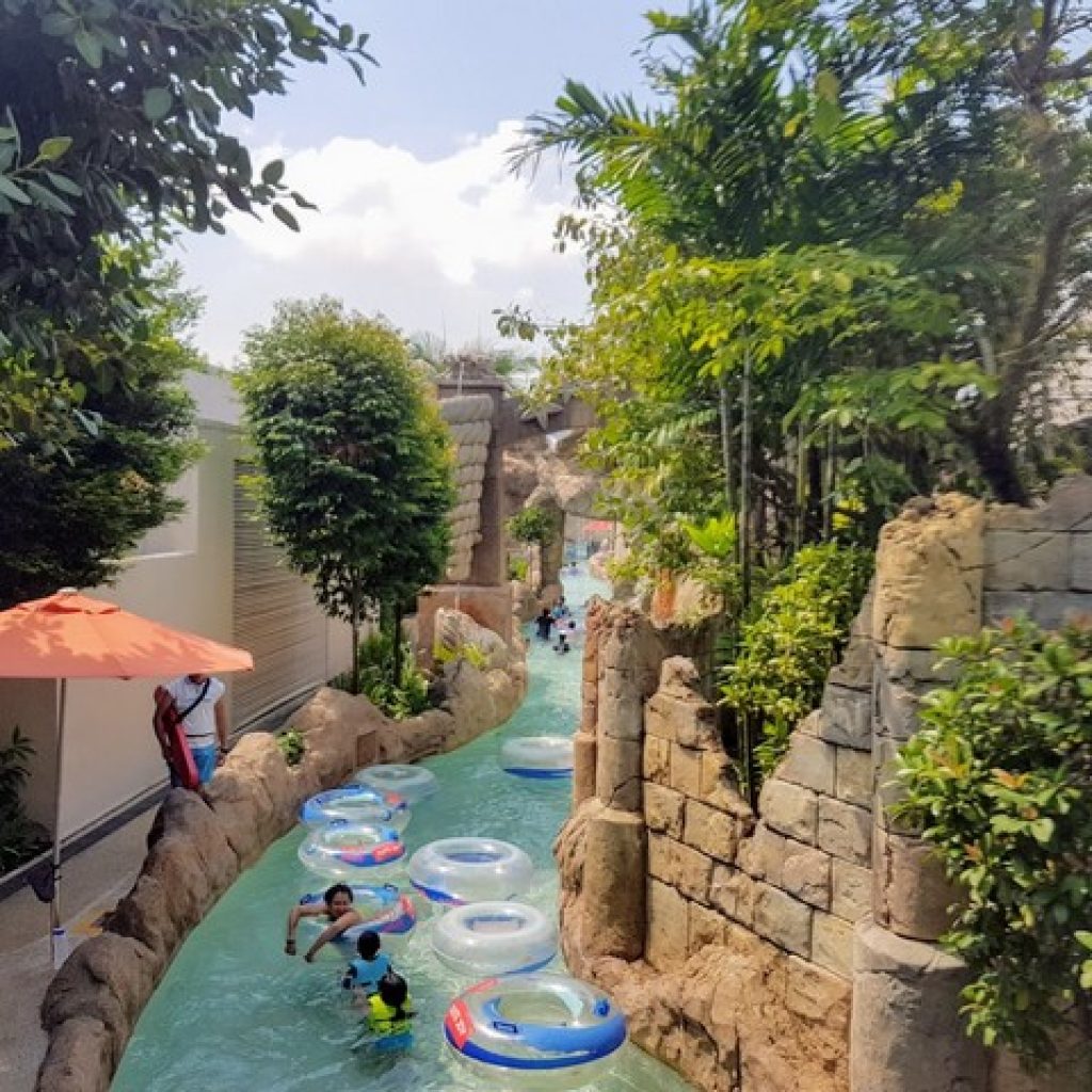 منتزه أدفنتشر كوف المائي ٣