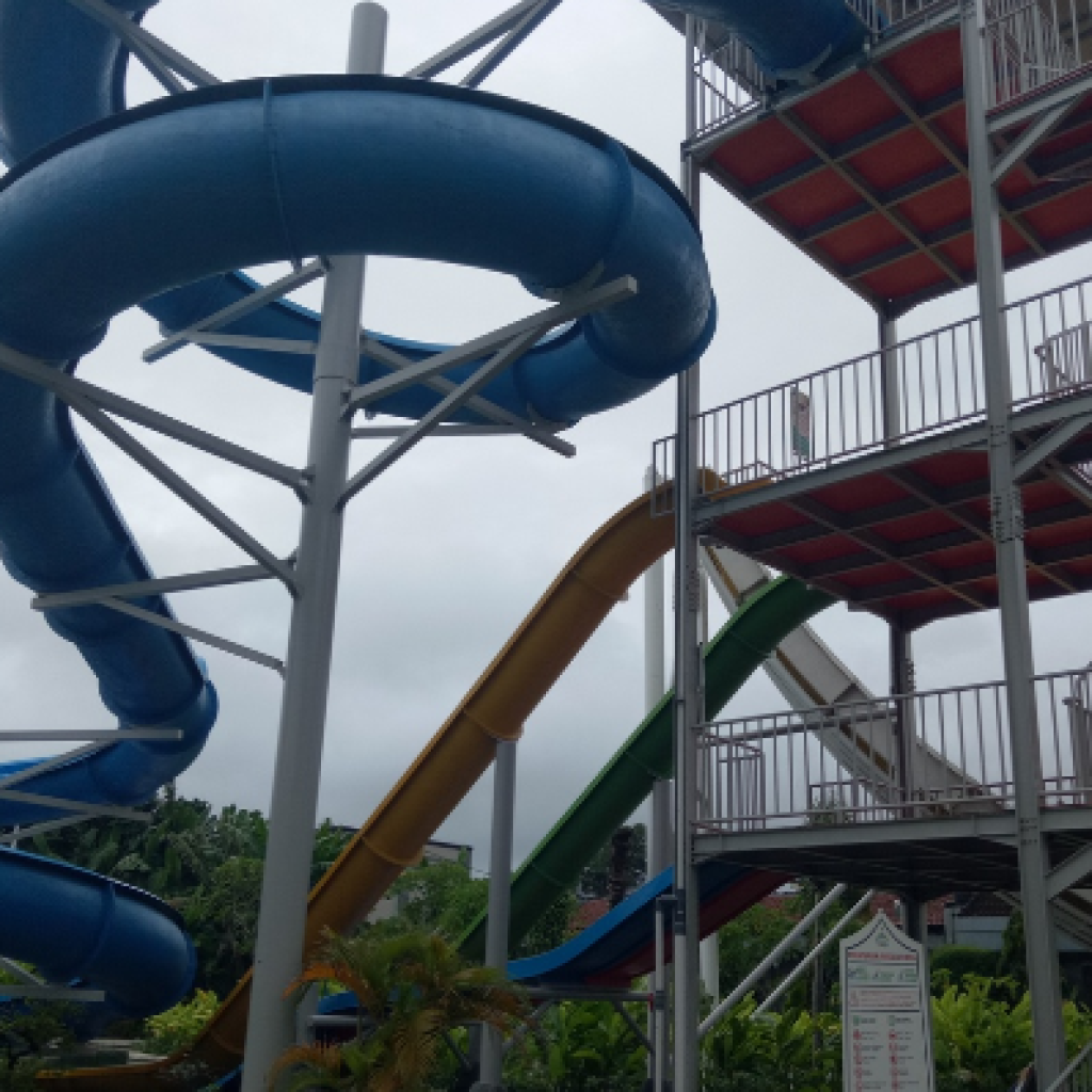 منتزه وسيرك بالي المائي (2)