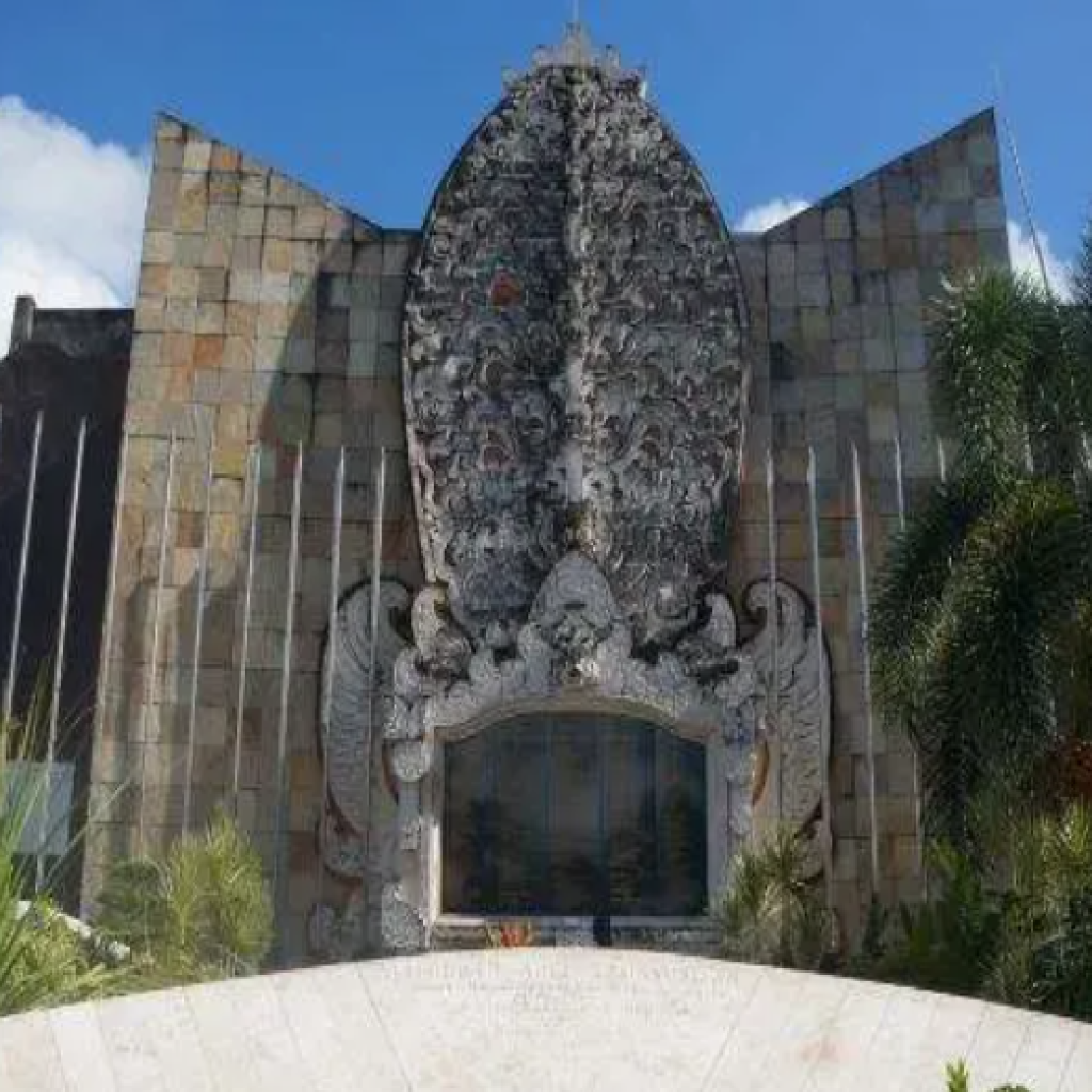 نصب بالي بومبينج التذكاري (5)