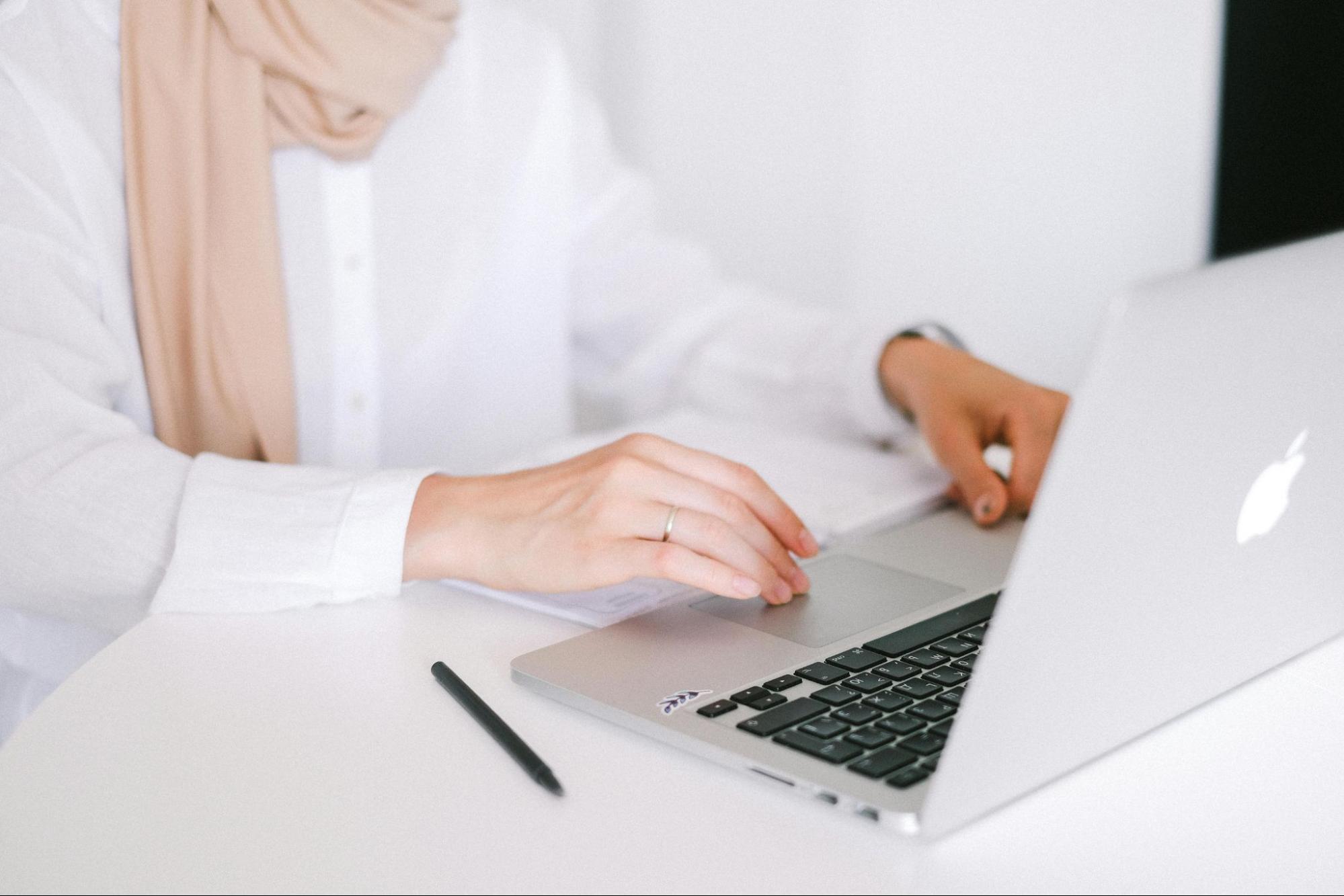  امرأة تقدم على تأشيرة العمرة دول الخليج